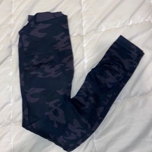 Spanx dark camo leggings